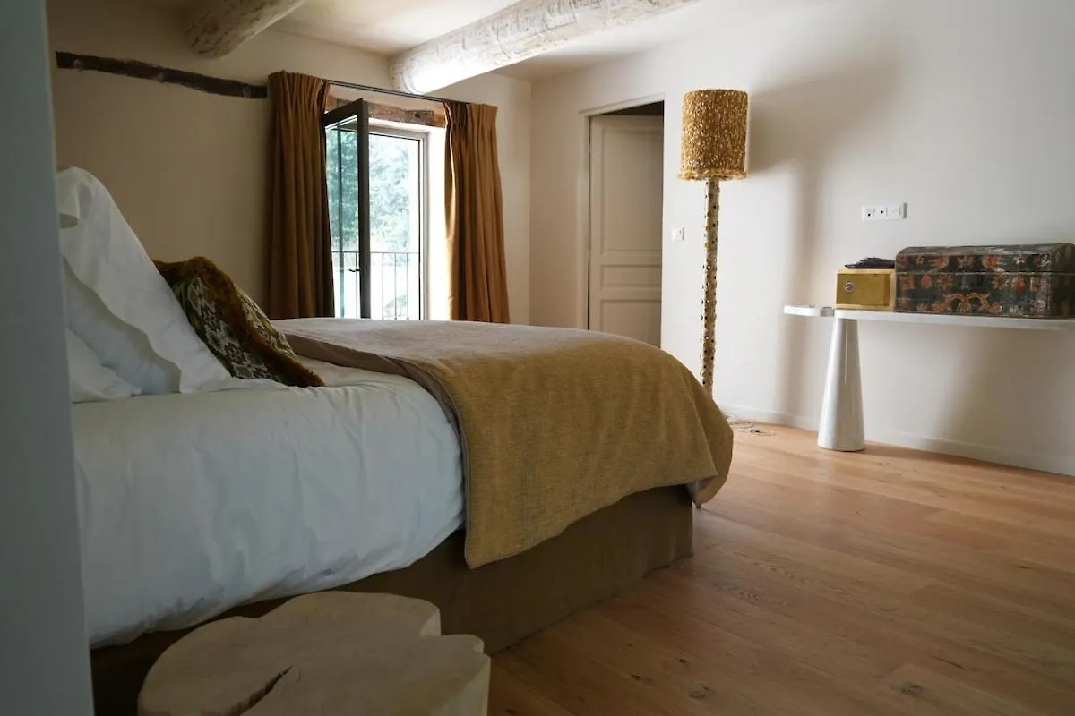 Maison Yomana Oppede 0*,