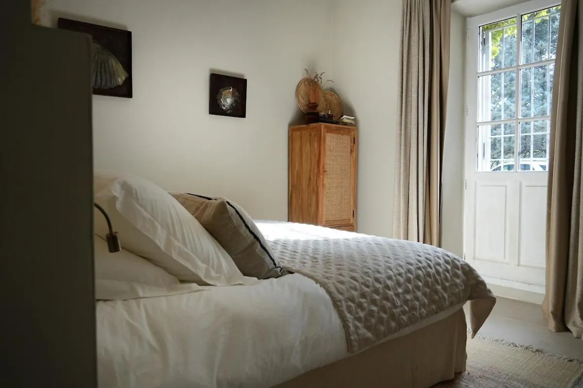 Maison Yomana Oppede 0*,  France